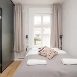 Hotel Modern *