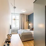 Modern Hotel *